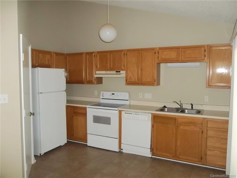 Property image 2 at 7718 Pelican Court, Charlotte, NC 28227