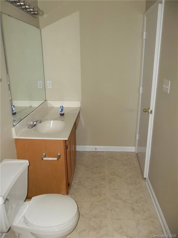 Property image 5 at 7718 Pelican Court, Charlotte, NC 28227