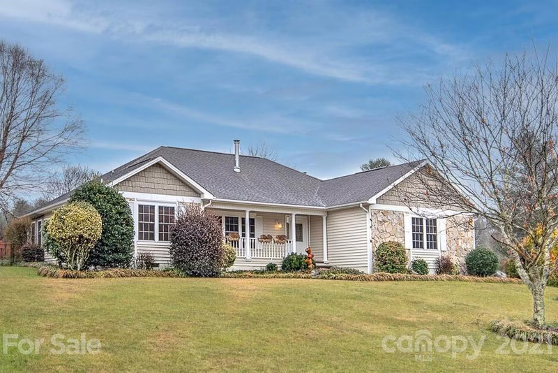 104 Sugar Hollow Road