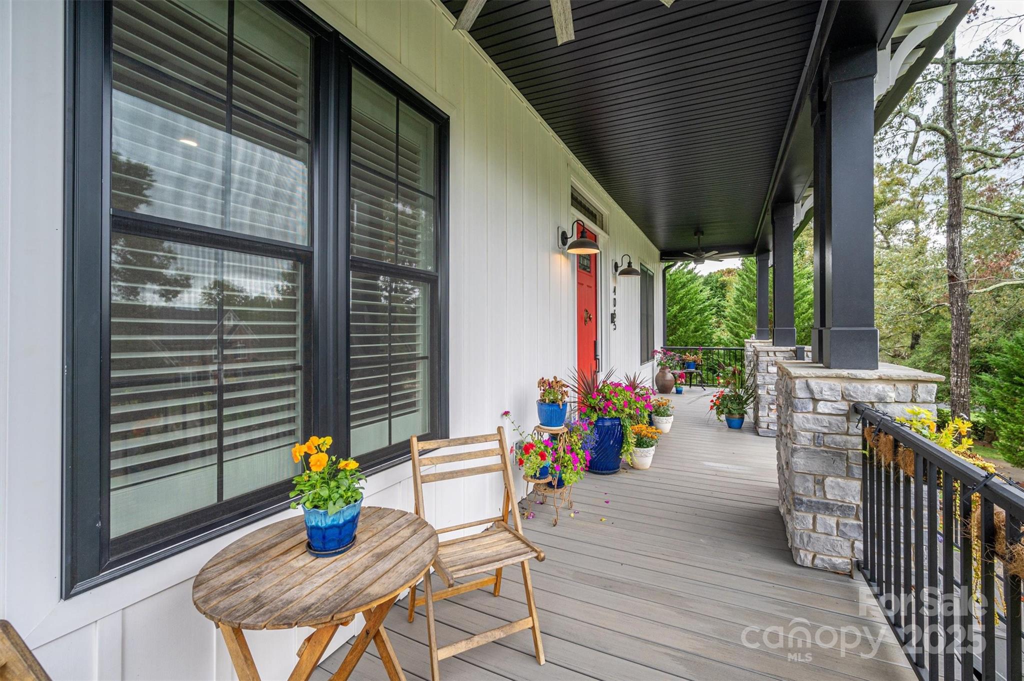 Property image 3 of 4065 Wandering Lane in Catawba Springs, Hickory, NC 28601