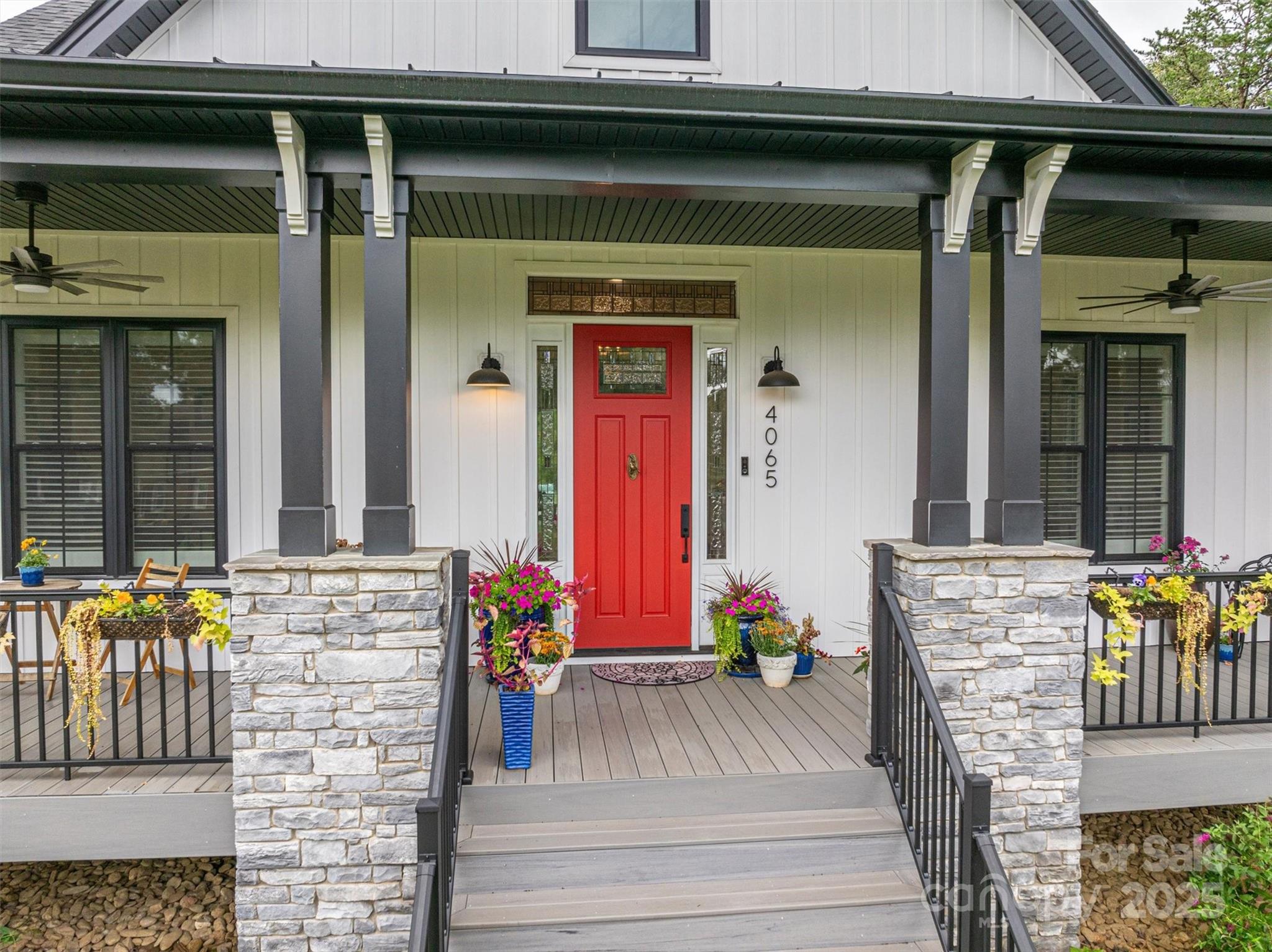 Property image 4 of 4065 Wandering Lane in Catawba Springs, Hickory, NC 28601