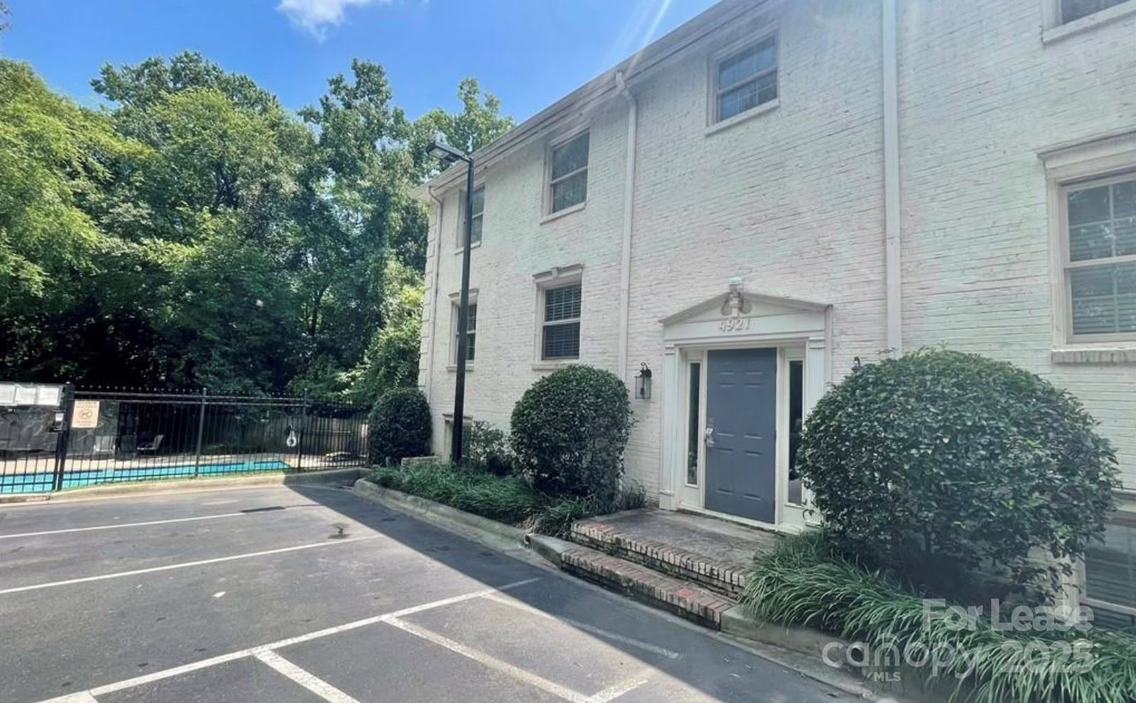 Property image 1 at 4921 Park Road, Charlotte, NC 28209