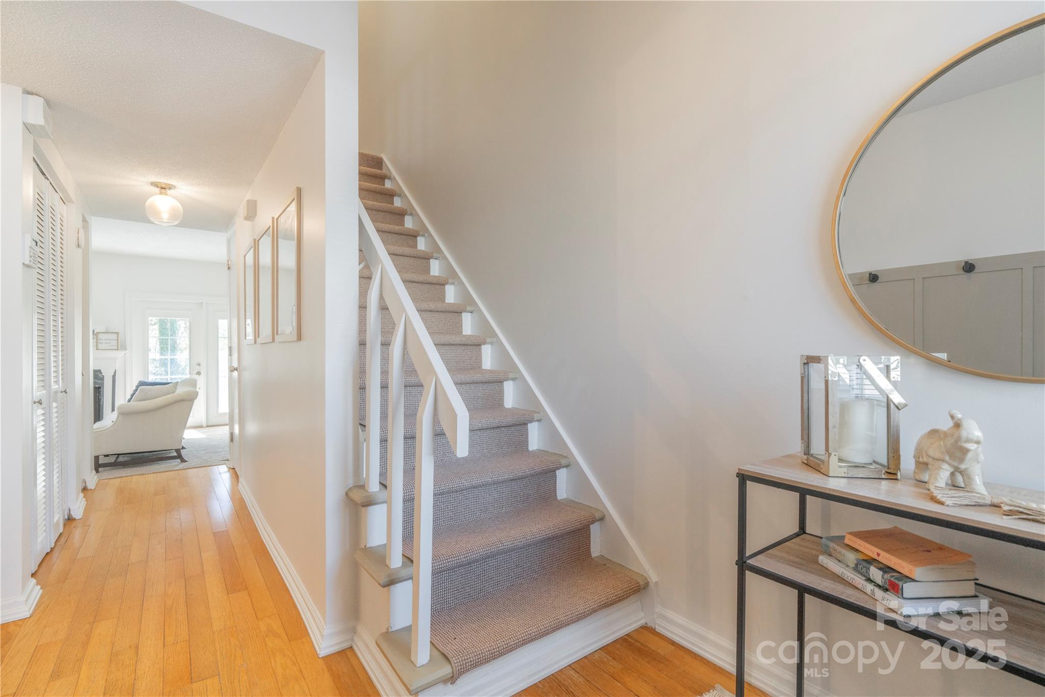 Property image 3 of 3615 Maple Glenn Lane in Sir Johns Hill, Charlotte, NC 28226