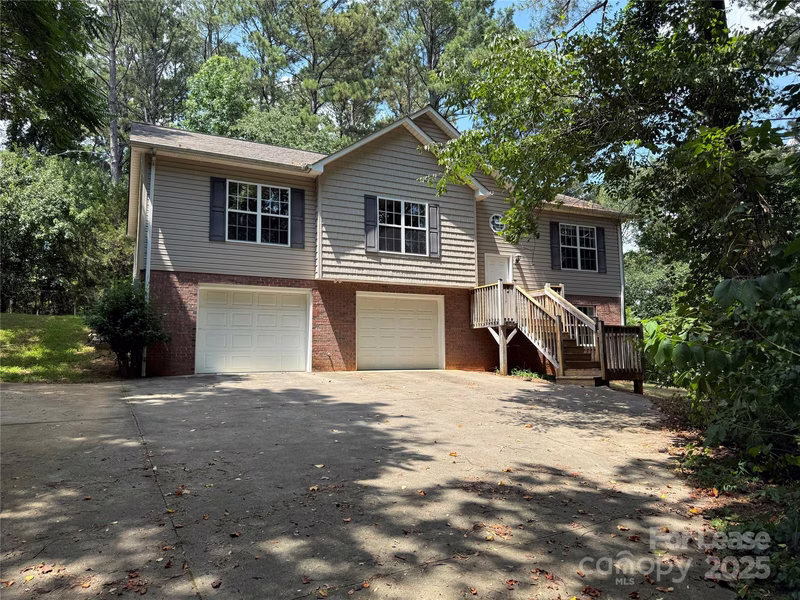 6112 Cove View Court