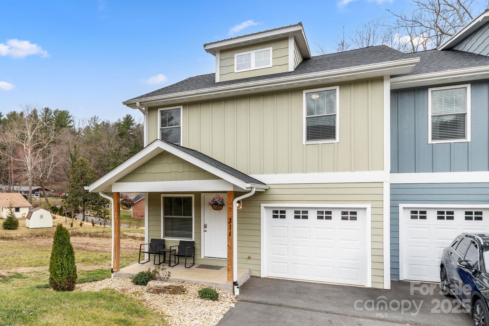 Property image 3 of 311 Jenna Clare Lane in Sycamore Cove, Asheville, NC 28803