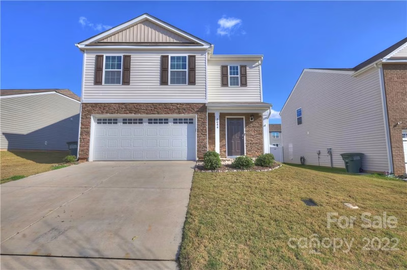 3044 Winesap Drive