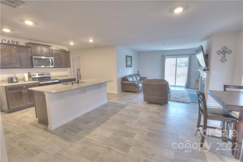 Property image 4 at 3044 Winesap Drive, Dallas, NC 28034