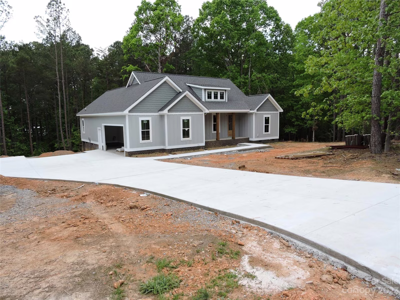 129 Water Oak Way