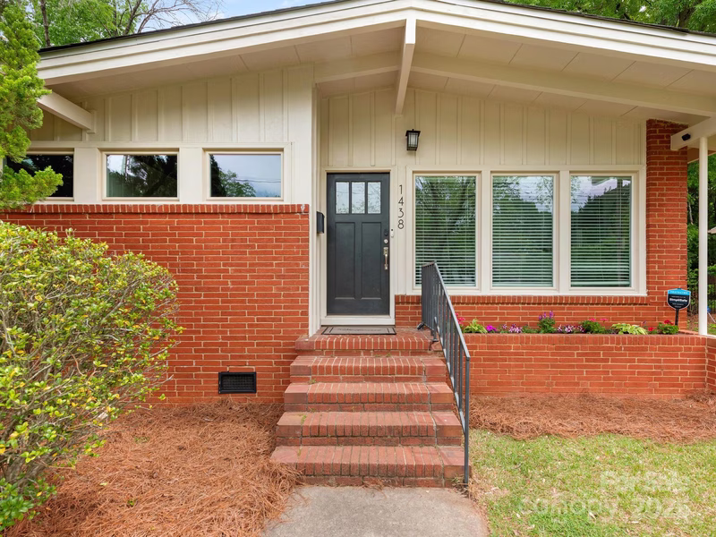 Property image 2 at 1438 Larkfield Lane, Charlotte, NC 28210