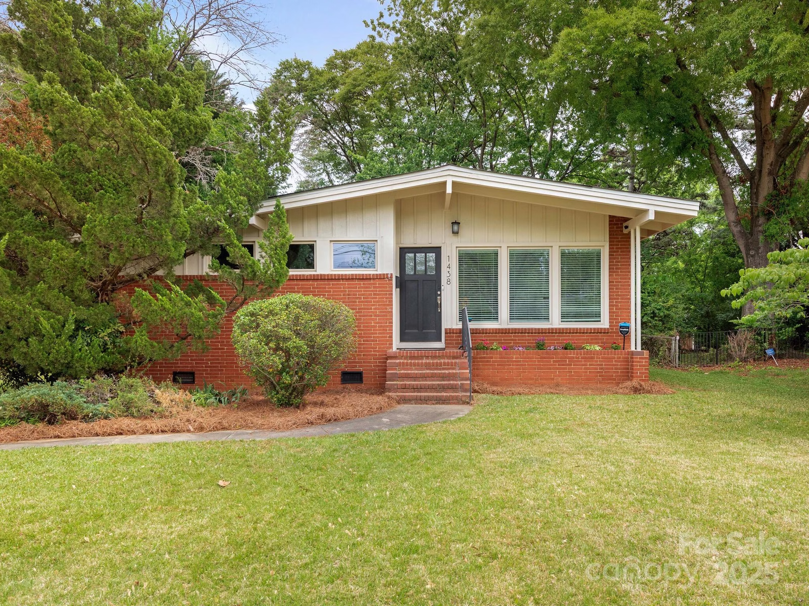 Property image 1 at 1438 Larkfield Lane, Charlotte, NC 28210