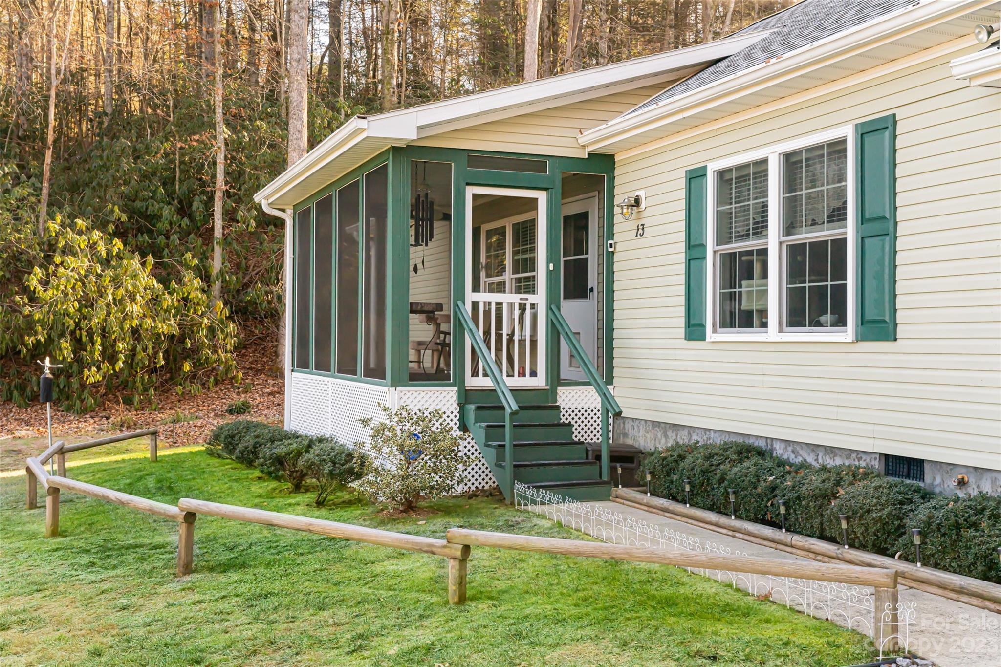 Property image 2 of 13 Floral Drive in Thomas Woods, Pisgah Forest, NC 28768