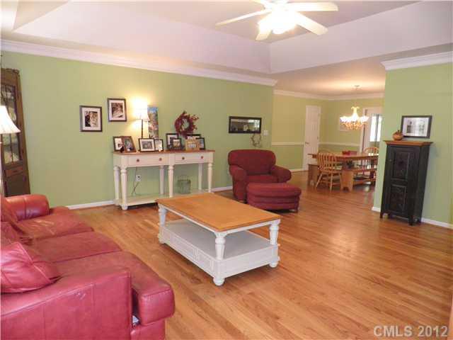 Property image 2 of 3189 Sandy Lee Court in Mason Springs, Lincolnton, NC 28092