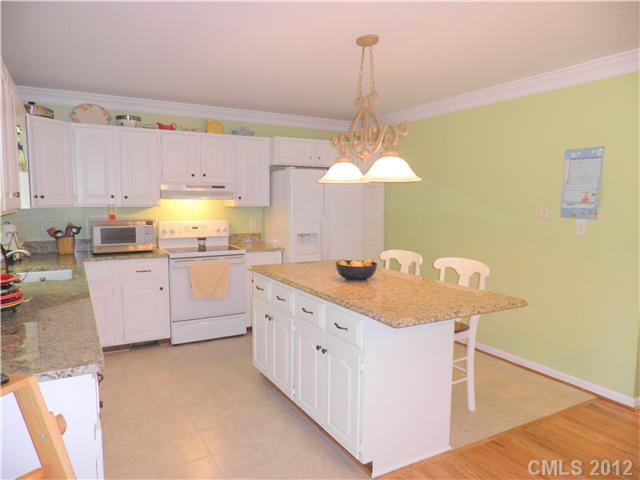 Property image 5 of 3189 Sandy Lee Court in Mason Springs, Lincolnton, NC 28092