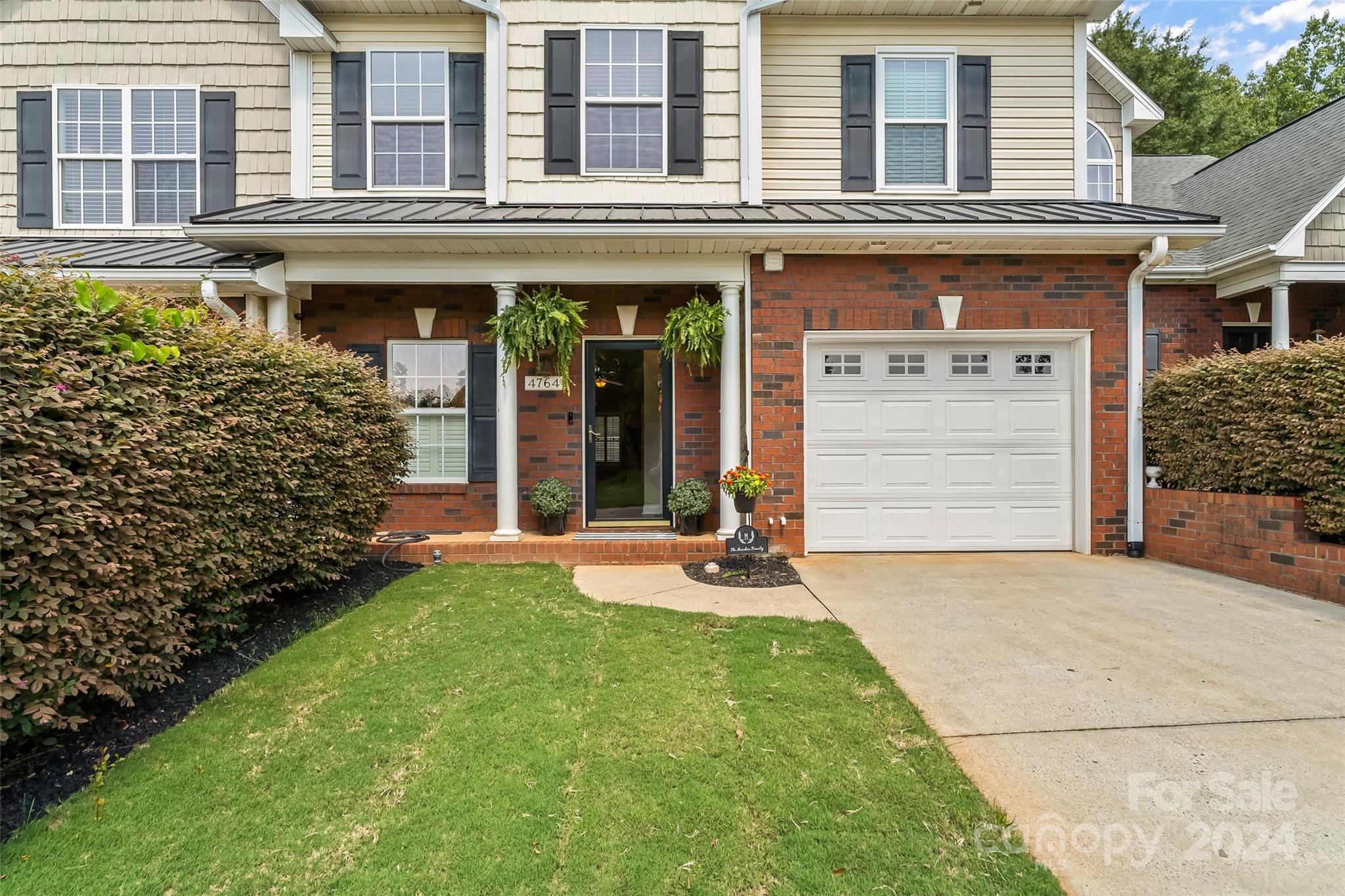 Property image 2 of 4764 Braxton Gate Lane in Braxton Gate Townhomes, Hickory, NC 28602