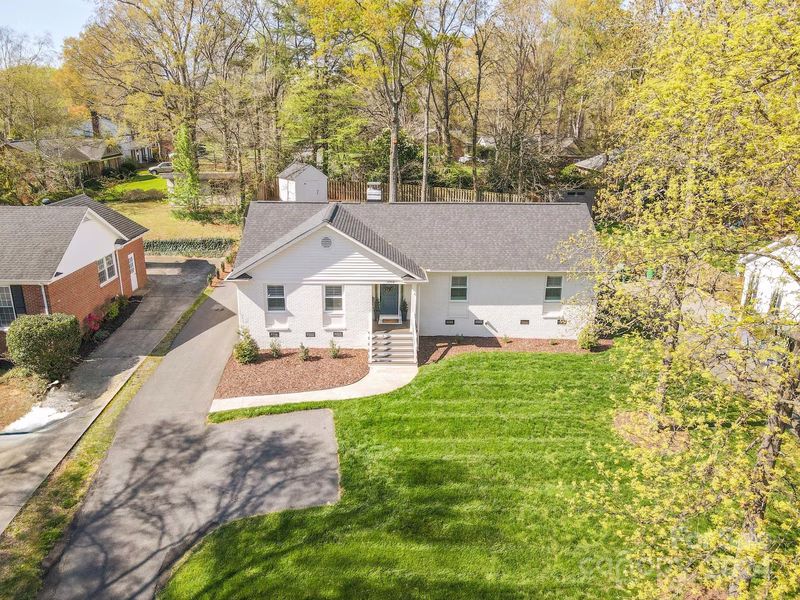 Property image 3 at 2908 Archdale Drive, Charlotte, NC 28210