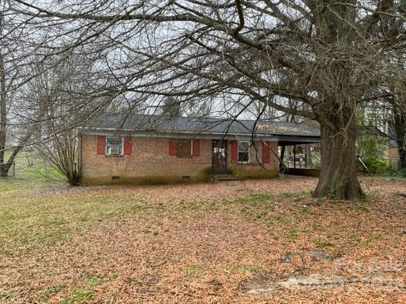 5495 Glenview Drive