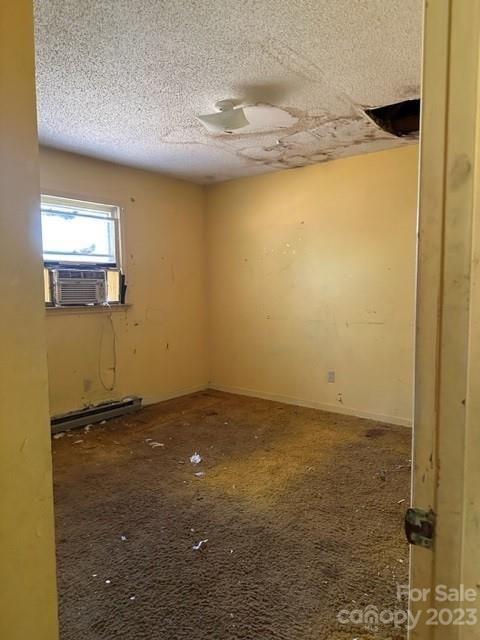 Property image 4 of 5495 Glenview Drive in Homestead, Hickory, NC 28602