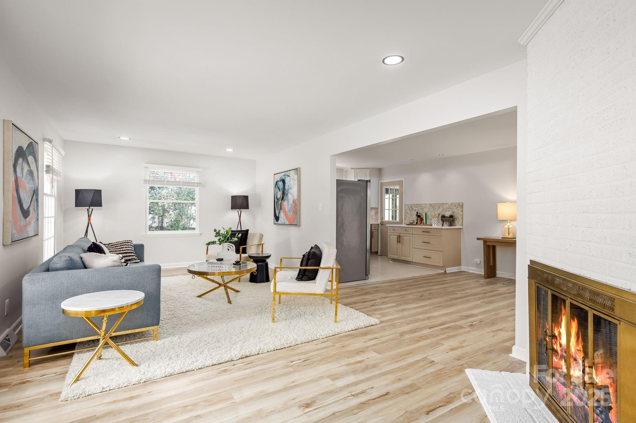 Property image 4 of 4913 Seacroft Road in Madison Park, Charlotte, NC 28210