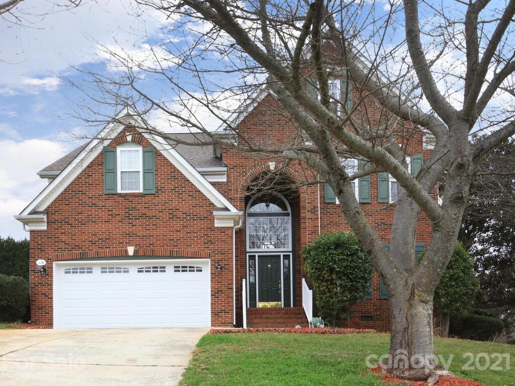 Property image 4 of 119 Morrison Cove Road in Morrison Cove, Mooresville, NC 28117