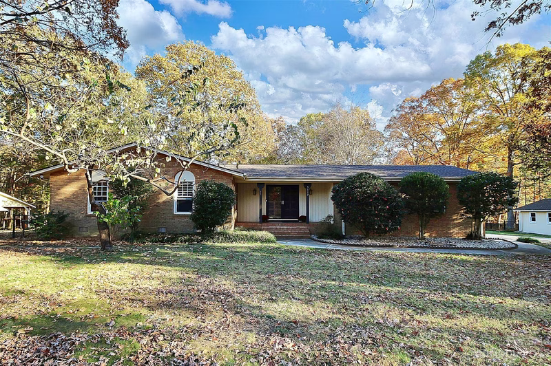 Golden Acres, Indian Trail Community