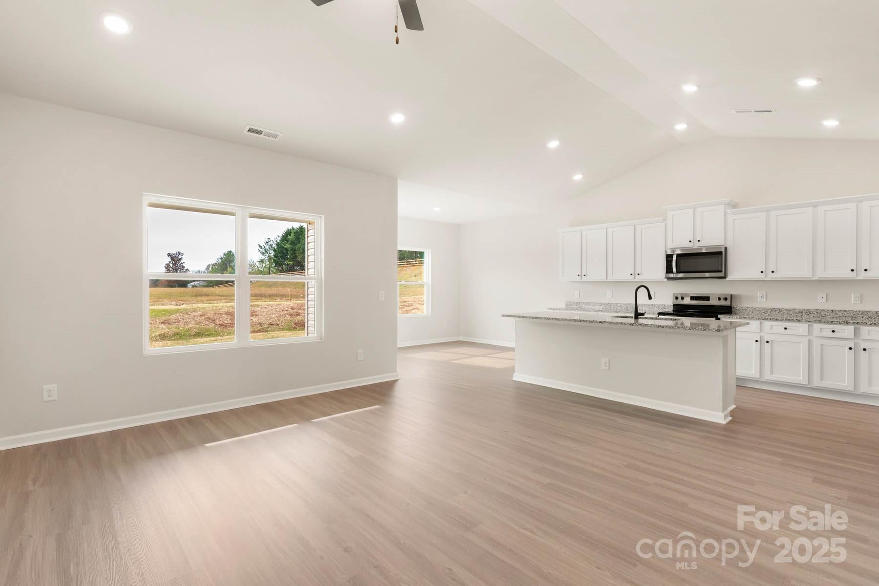 Property image 4 of 3451 Saddlebred Drive in Stagecoach Station, Gastonia, NC 28052