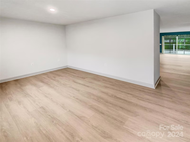 Property image 3 at 2213 Goldwood Drive, Charlotte, NC 28215