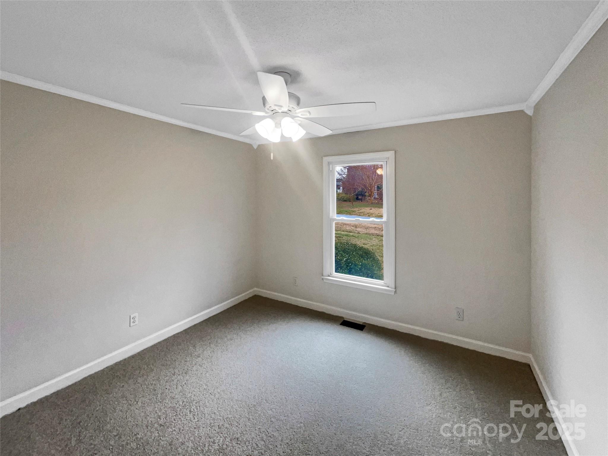 Property image 5 of 106 Cape Breton Trail in Keltic Meadows, Gastonia, NC 28056