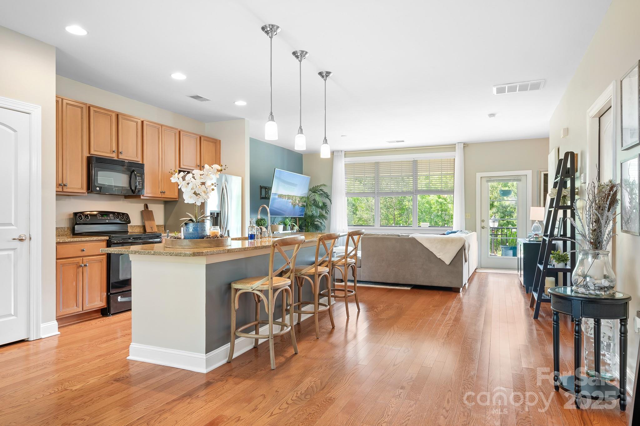 Property image 2 of 119 Steinbeck Way in Legacy Village, Mooresville, NC 28117