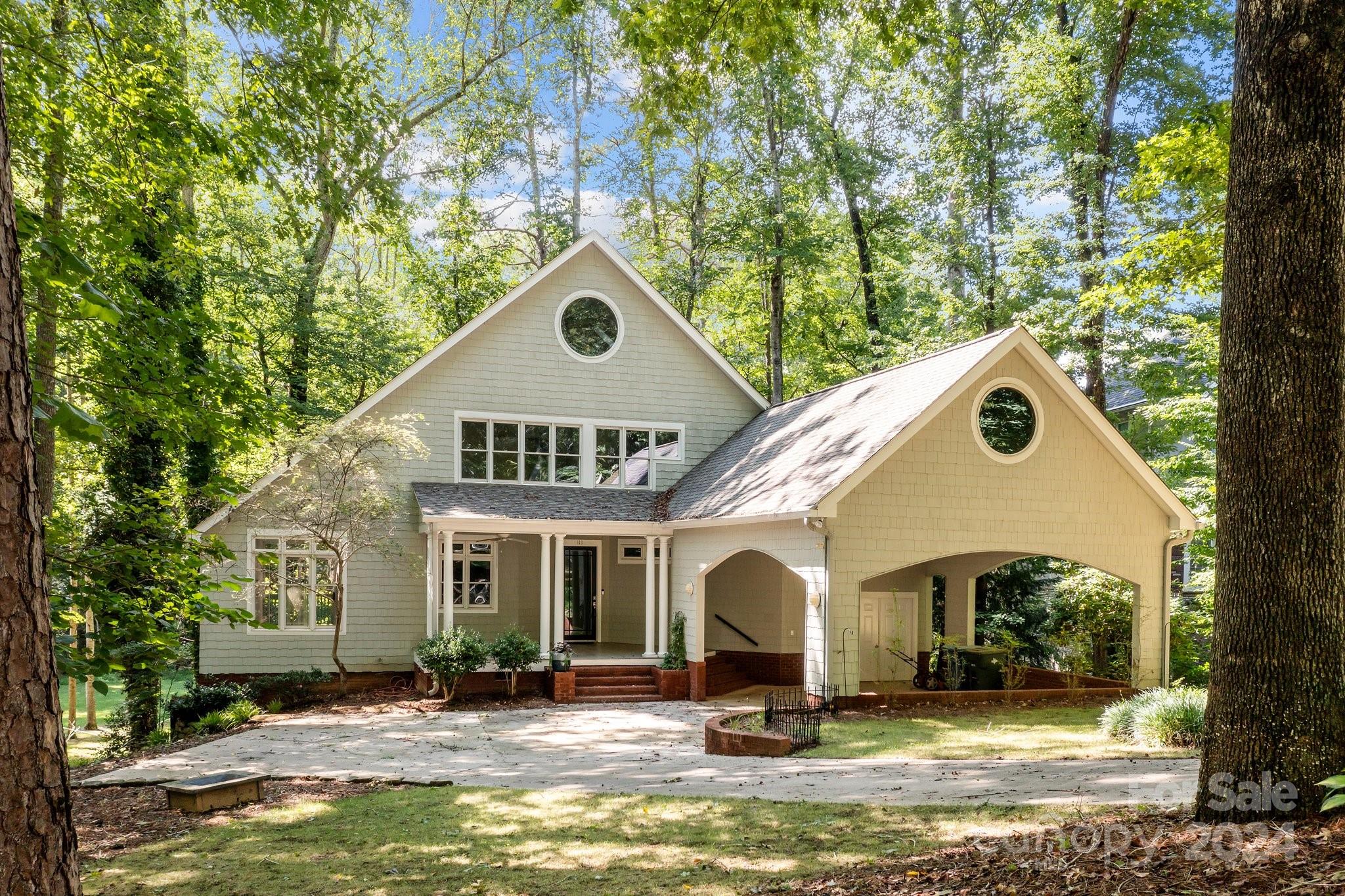 Property image 3 of 113 Sterling Court in Country Club Hills, Salisbury, NC 28144