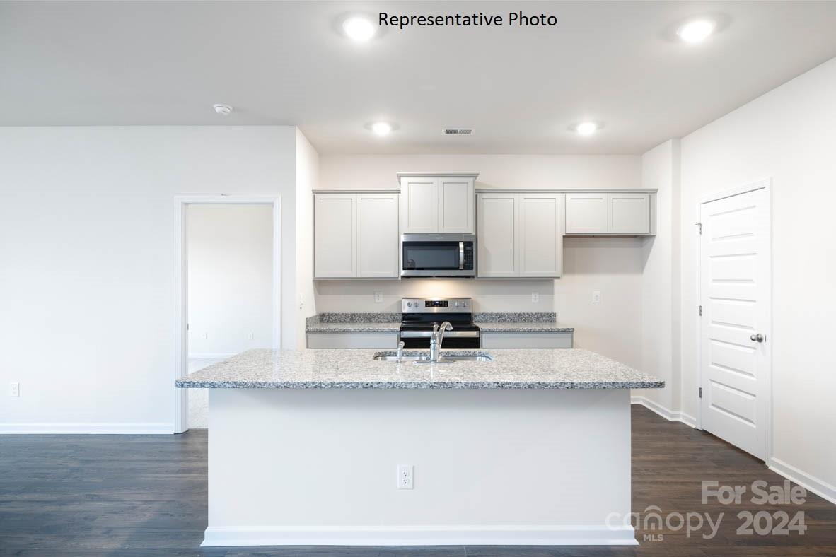 Property image 3 of 3066 Sassafras Trail in Brandon Creek, Gastonia, NC 28056