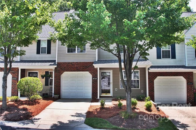 8737 Robinson Forest Drive