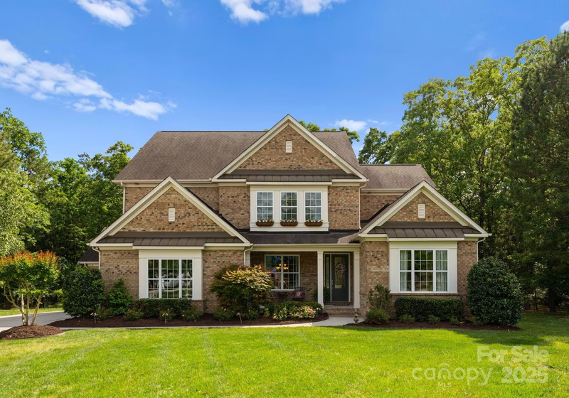 1410 Smoketree Court