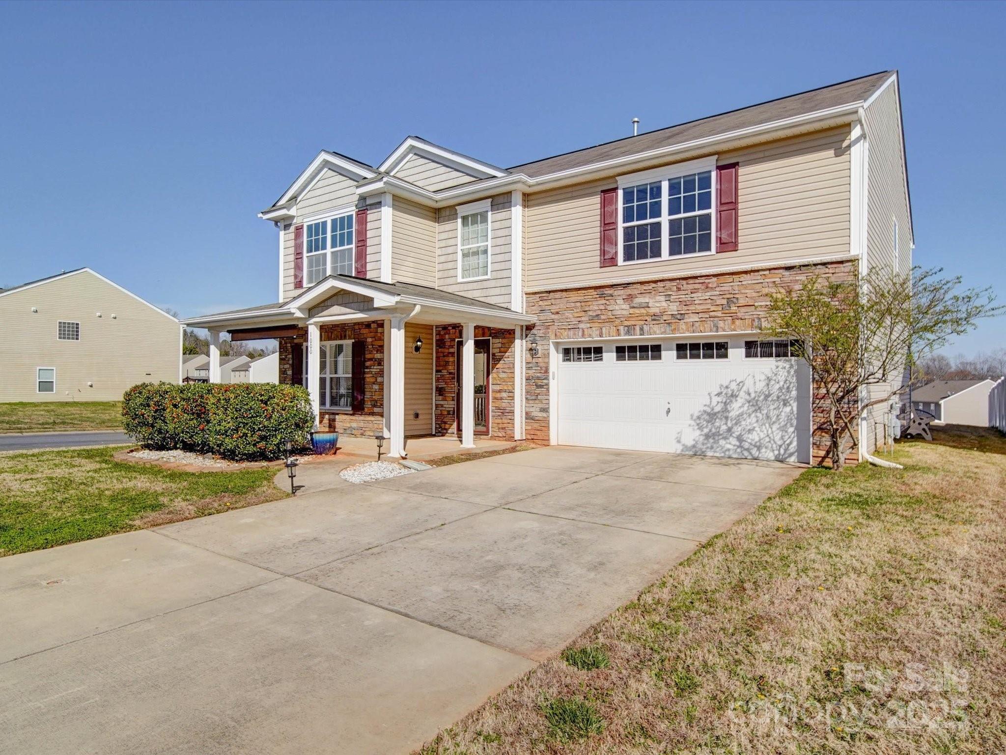 Property image 5 of 1000 Sweetgum Street in Willow Creek, Gastonia, NC 28054