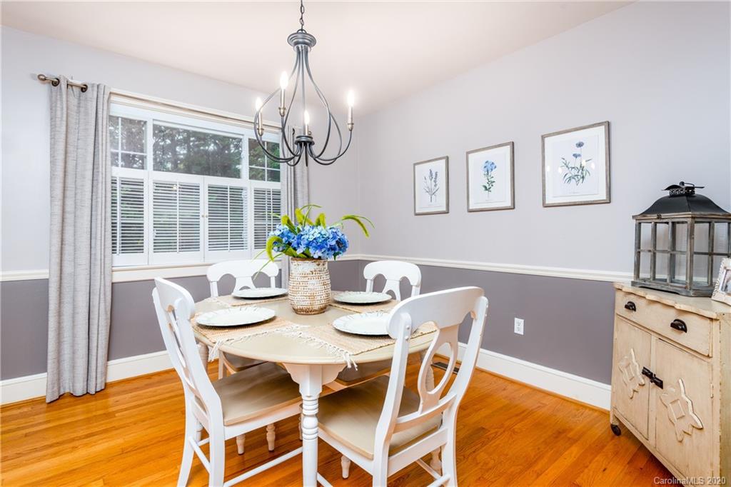Property image 5 of 731 9th Street in OAKWOOD TERRACE, Hickory, NC 28601