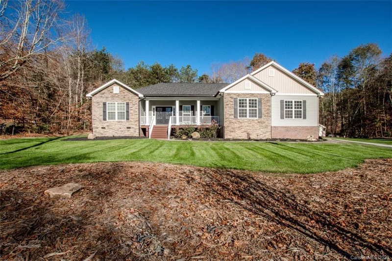 Property image 5 at 8800 Dog Leg Road, Sherrills Ford, NC 28673
