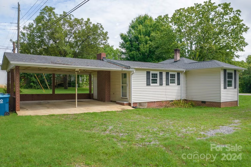 Property image 2 at 139 34th Street, Hickory, NC 28601
