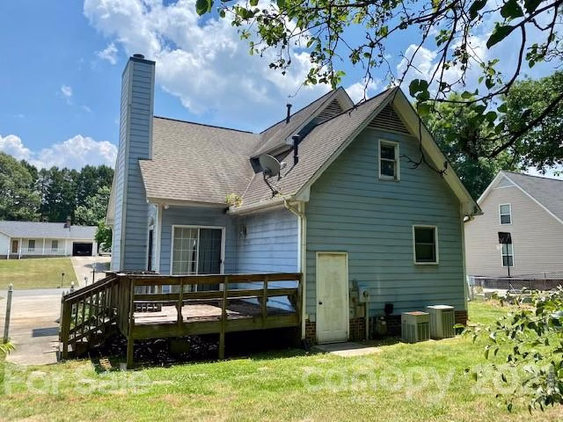 Property image 2 at 2415 Caswell Court, Gastonia, NC 28054
