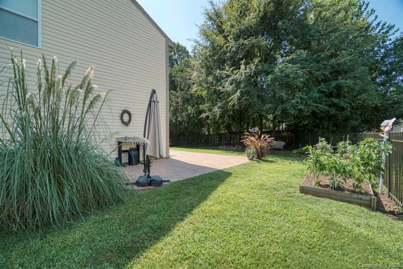 Property image 4 at 1410 Commonwealth Avenue, Statesville, NC 28677