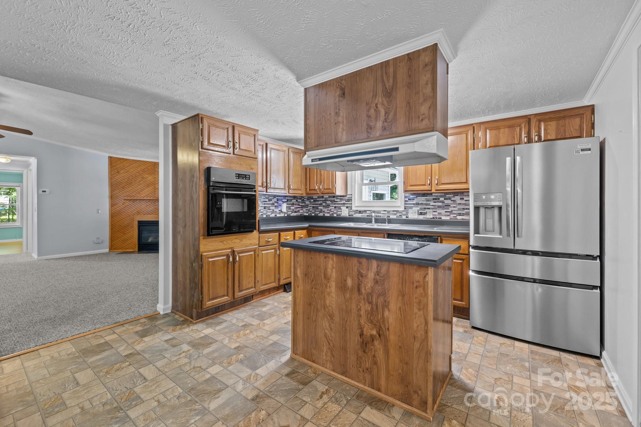 Property image 2 of 7011 S Providence Road in Providence Pines, Waxhaw, NC 28173
