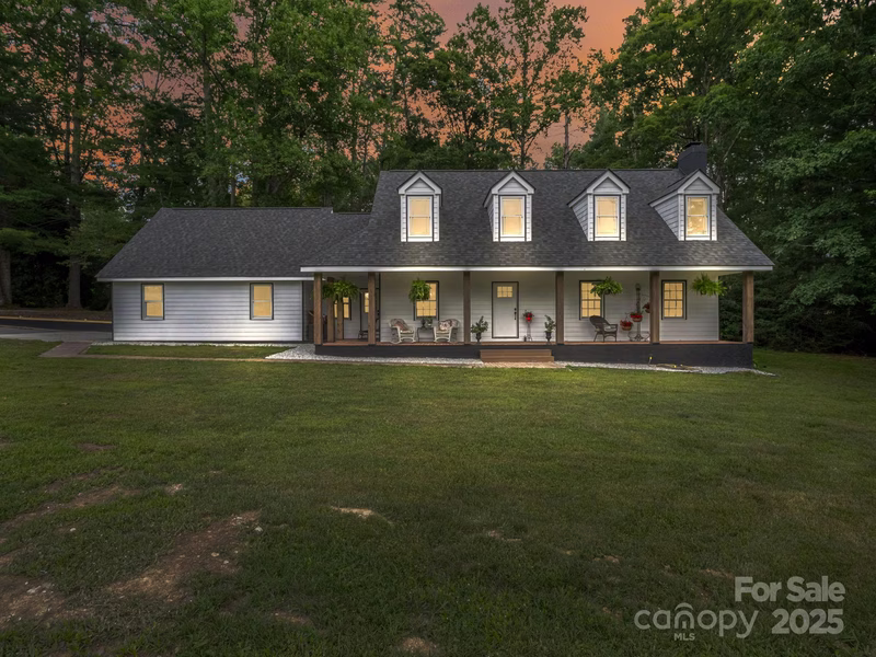 213 Raintree Drive