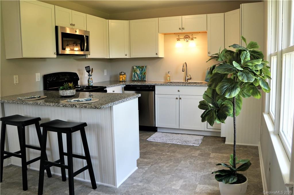 Property image 3 of 5200 Old Monroe Road in Indian Trail Park, Indian Trail, NC 28079