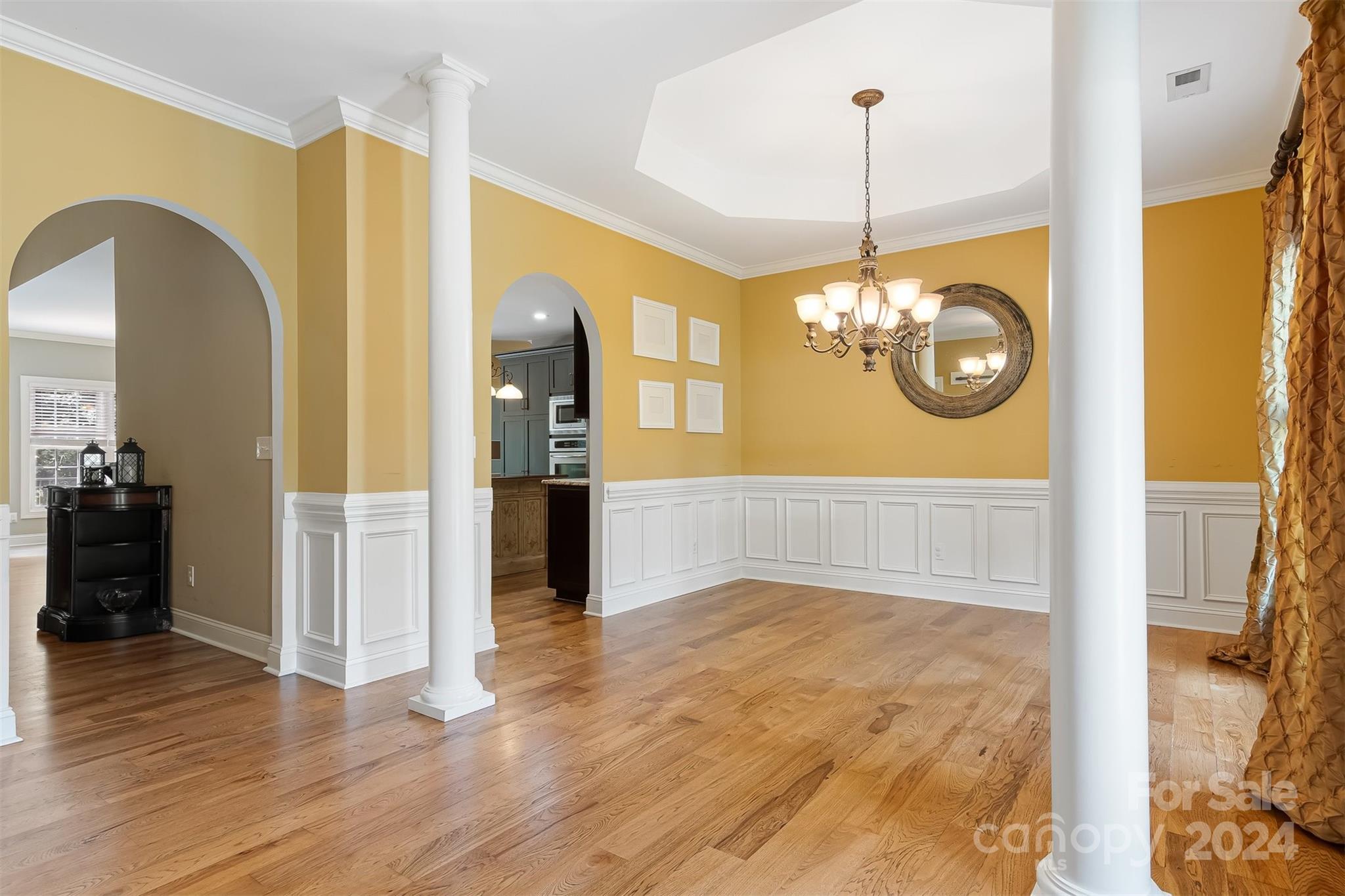 Property image 4 of 2213 Willow Creek Drive in Fairway Farms, Newton, NC 28658