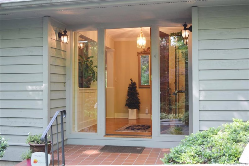 Property image 2 at 117 Crepe Myrtle Glen, Hendersonville, NC 28739