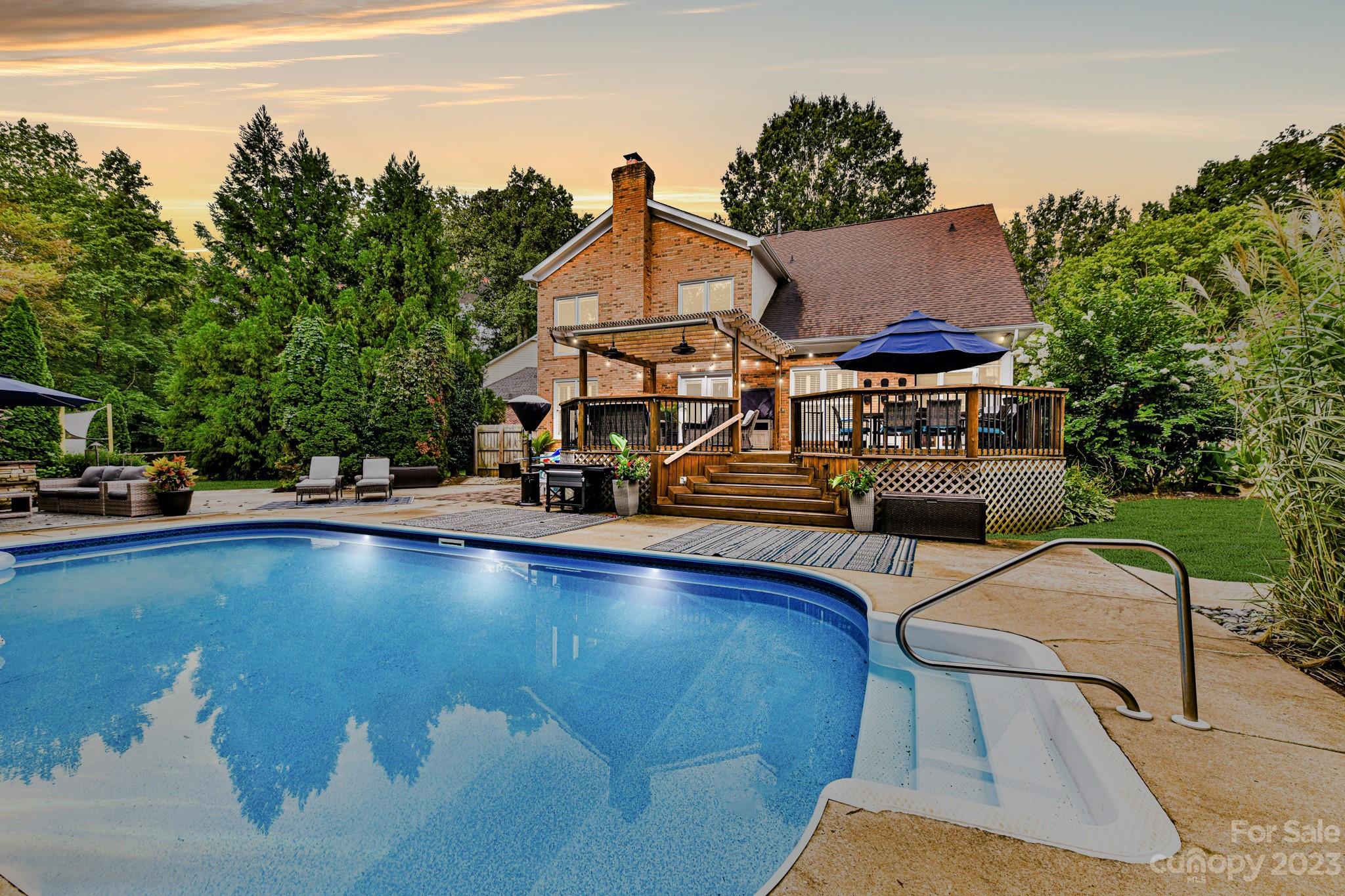 Property image 2 of 14800 Bishopstone Court in Wynfield, Huntersville, NC 28078