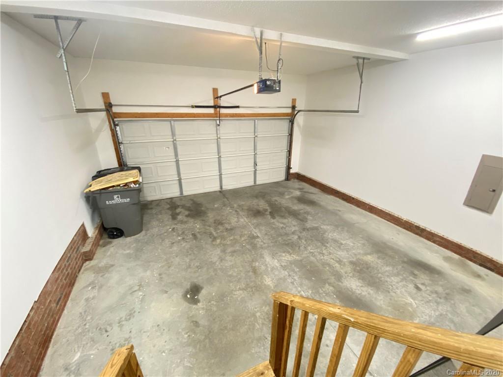 Property image 3 of 5204 Halverson Court in Brantley Woods, Kannapolis, NC 28083