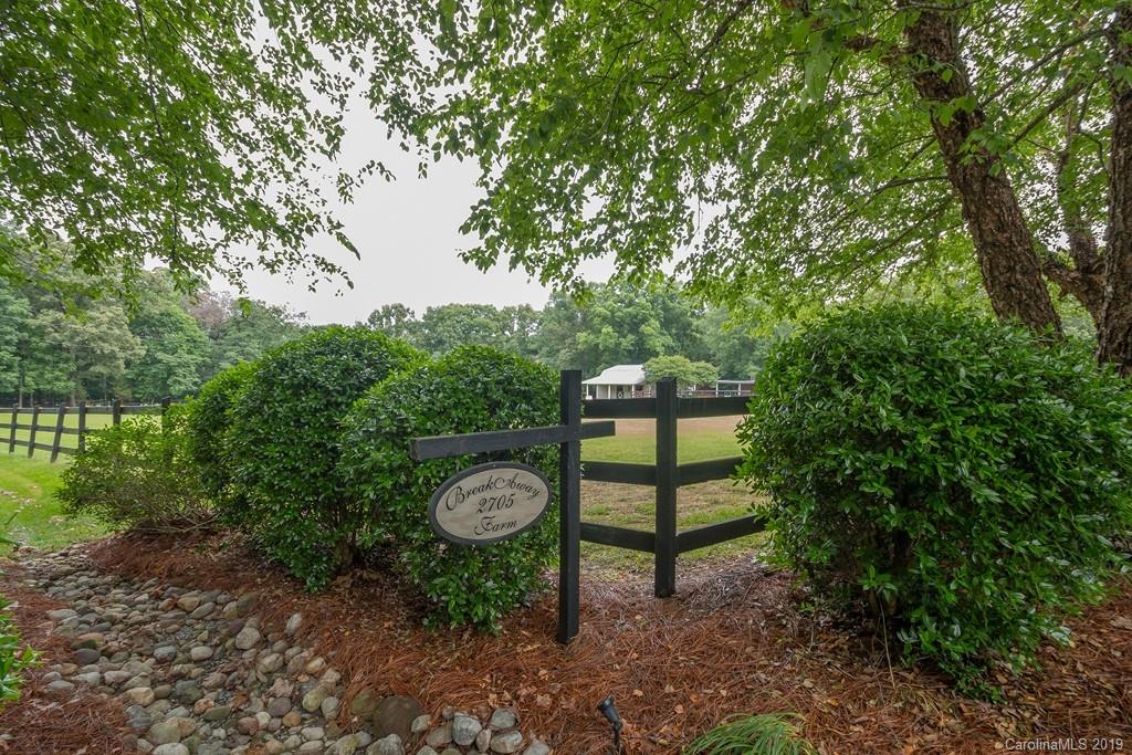 Property image 2 of 2705 Valley Farm Road in Valley Farms, Waxhaw, NC 28173