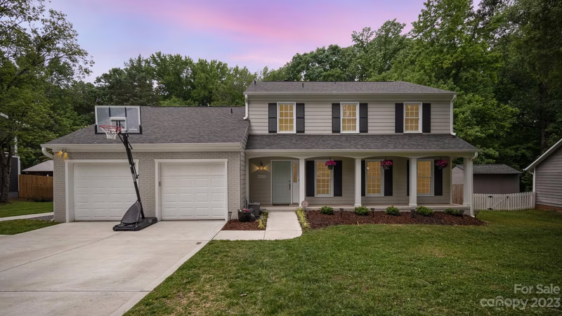 Property image 2 at 4120 Foxmoor Drive, Charlotte, NC 28226