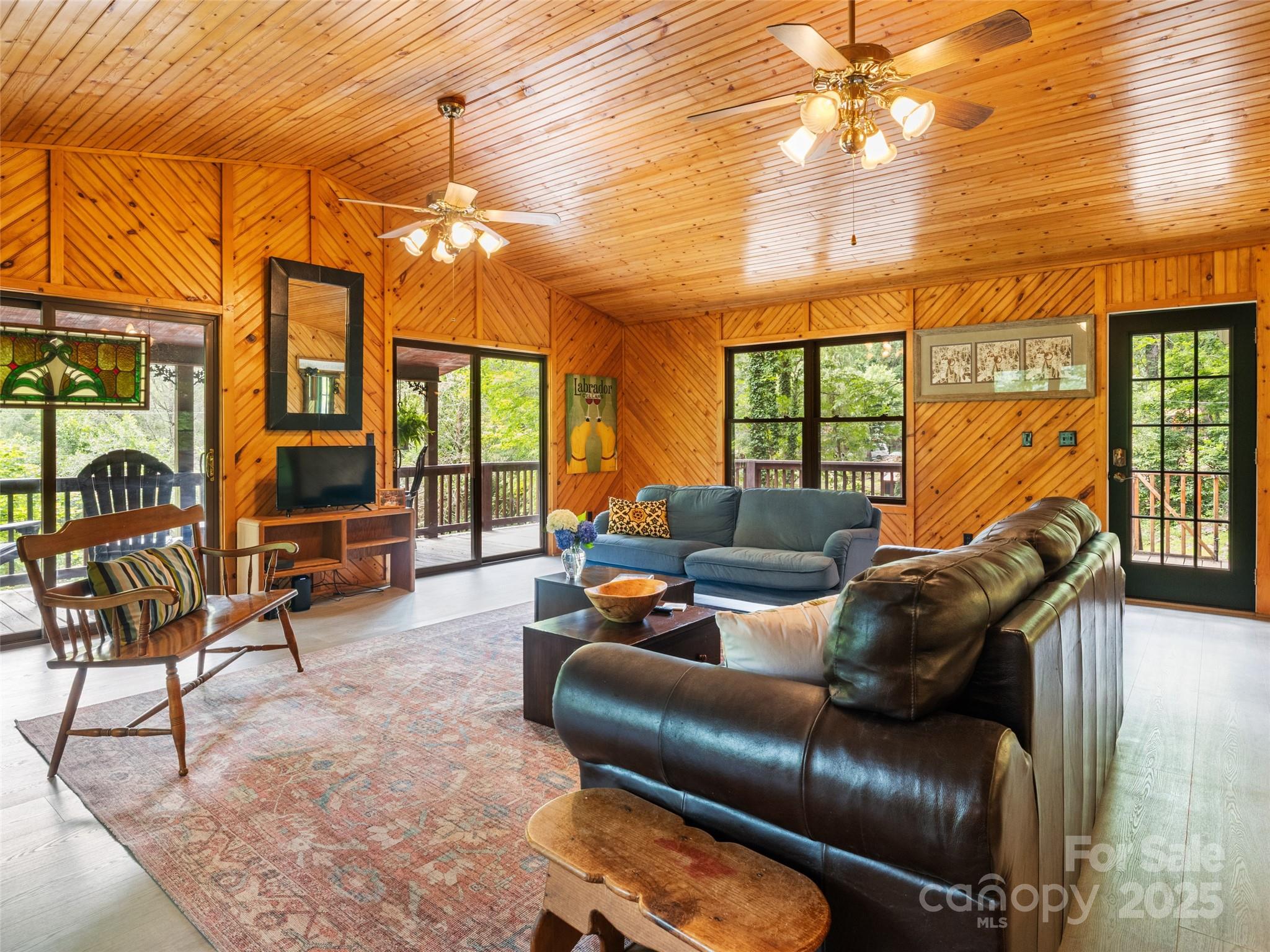 Property image 3 of 170 Mountain Farm Road in Cattail Farms, Burnsville, NC 28714