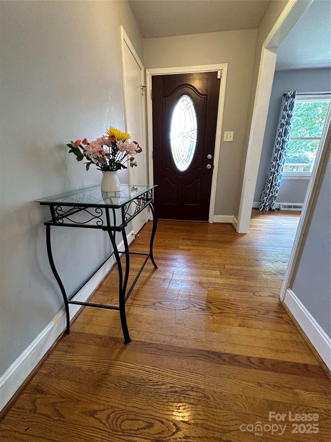 Property image 2 of 6918 Woodstock Drive in Starmount, Charlotte, NC 28210