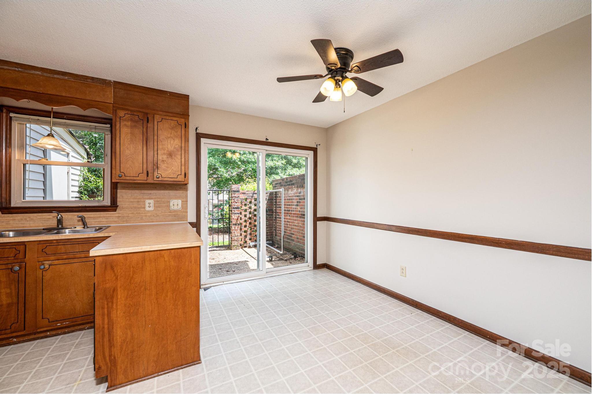 Property image 5 of 1330 5th Street in Tara Woods, Hickory, NC 28601